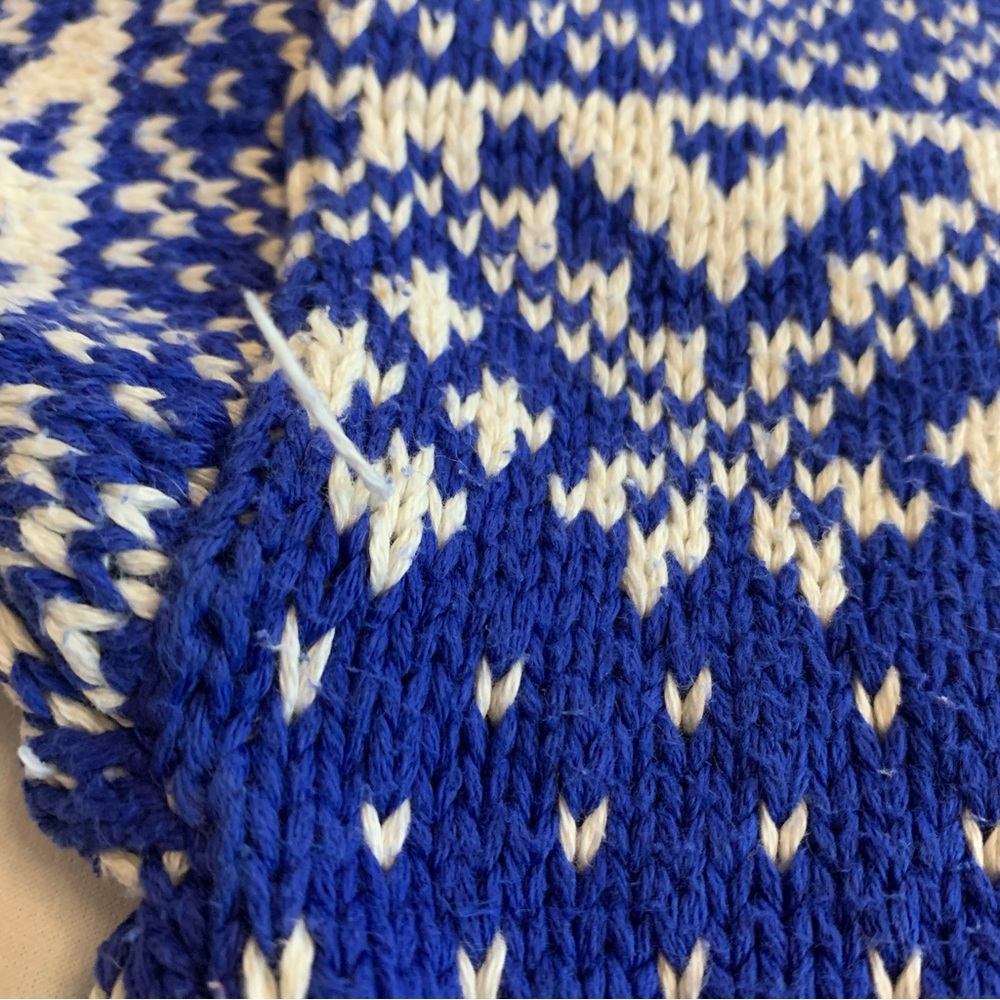 L.L. Bean Nordic Blue and White Sweater - Picture 5 of 9